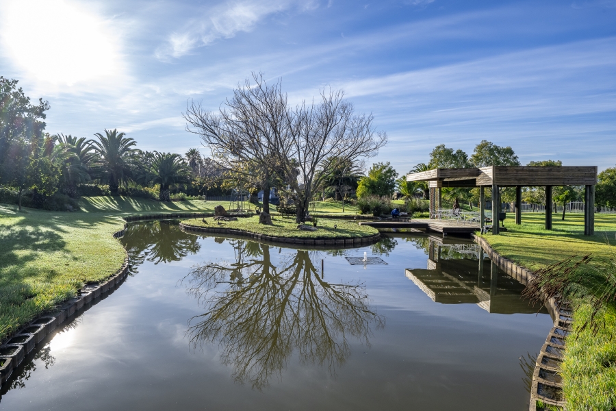 3 Bedroom Property for Sale in Vierlanden Western Cape
